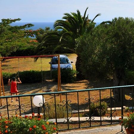 Aris Pension Агия-Параскеви Экстерьер фото