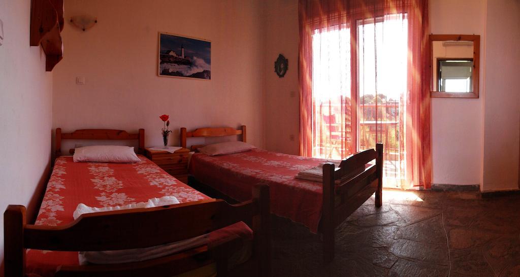 Aris Pension Агия-Параскеви Номер фото