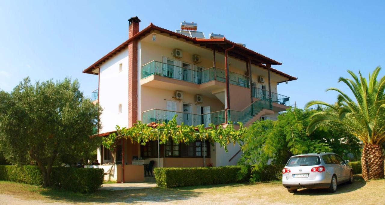Aris Pension Агия-Параскеви Экстерьер фото