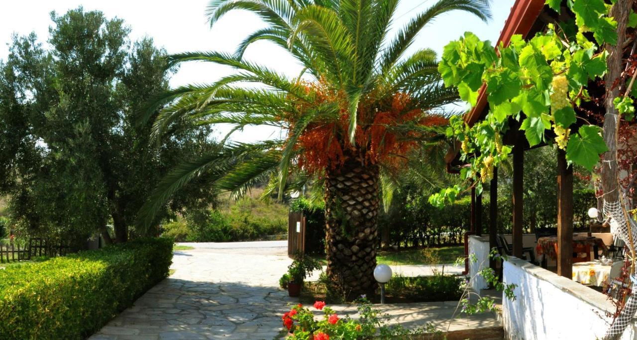 Aris Pension Агия-Параскеви Экстерьер фото